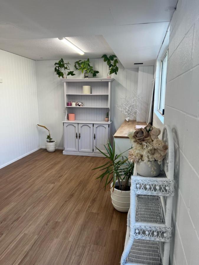 Cali Backpackers Hostel Caloundra Bagian luar foto