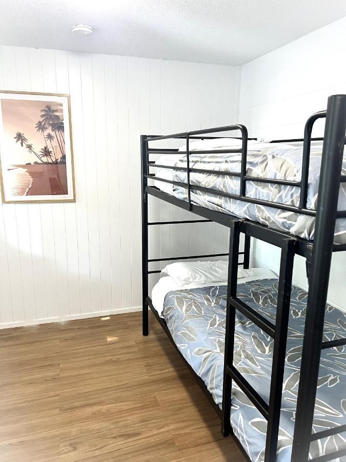 Cali Backpackers Hostel Caloundra Bagian luar foto