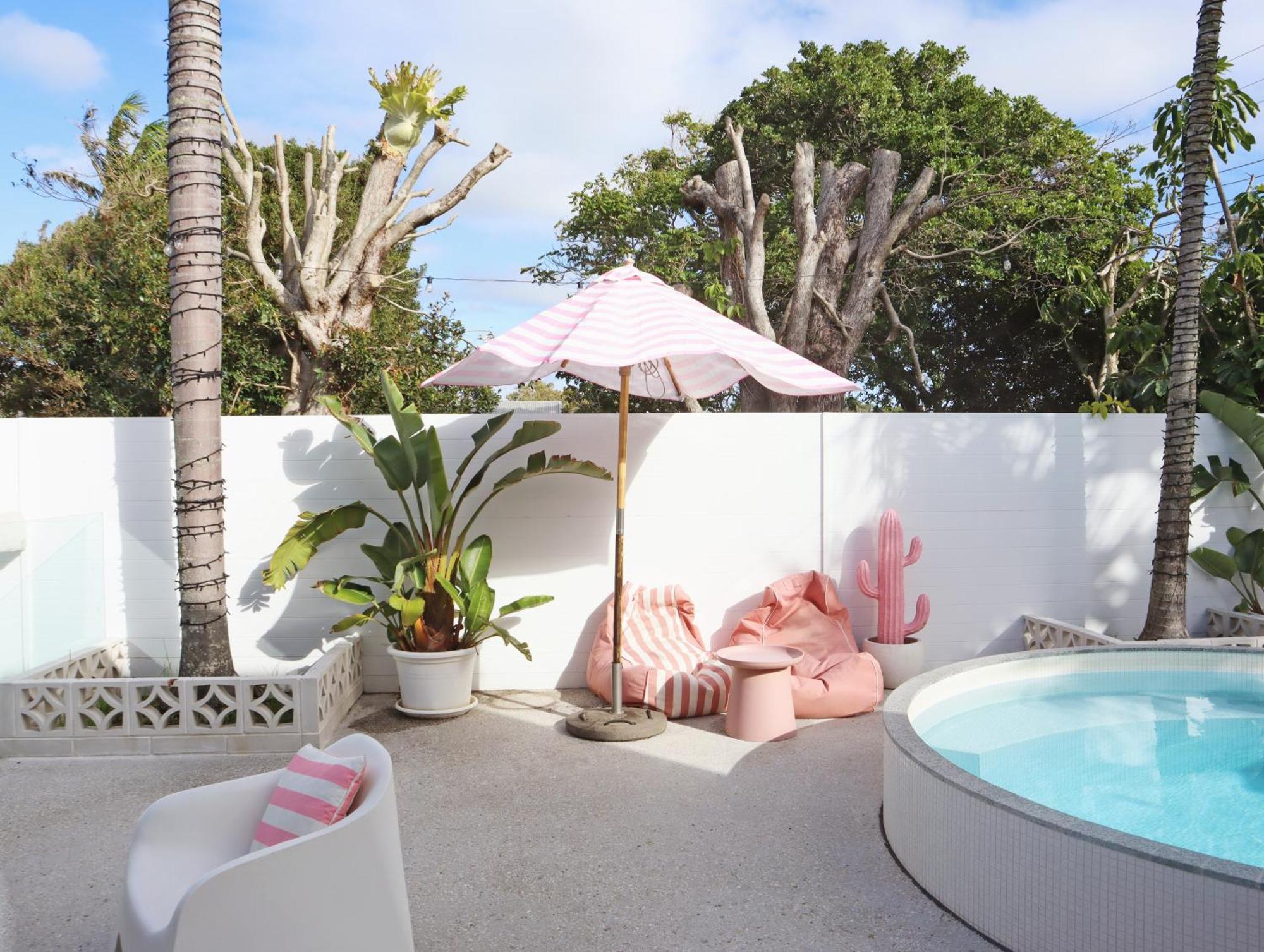 Cali Backpackers Hostel Caloundra Bagian luar foto